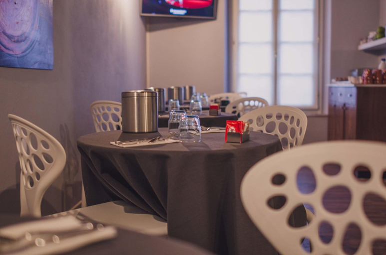 Food & Drinks 5, Hotel Cortaccia Sanvitale, Parma