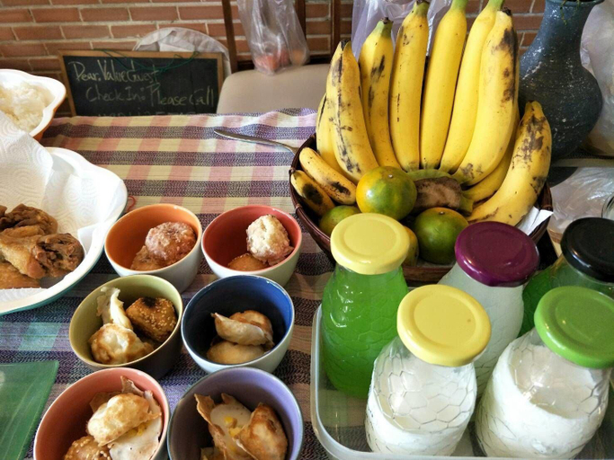Food & Drinks 4, Baan Klang Vieng, Muang Chiang Mai