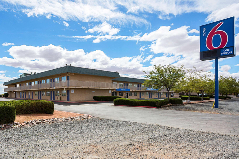 Exterior & Views 2, Motel 6 Holbrook, AZ, Navajo