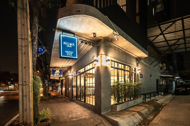 Food & Drinks, Nilux Room - Hostel, Bangkok Yai