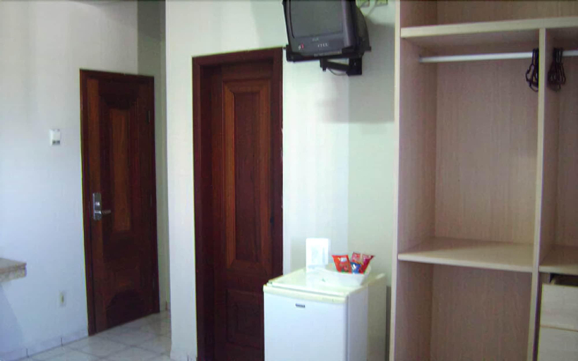 Bathroom 3, Hotel Danubio, Belém
