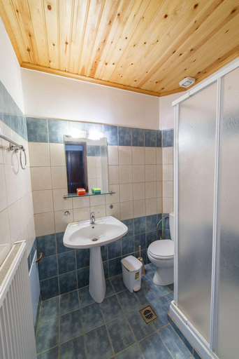 Bathroom, Balkoni Zagoriou, Epirus