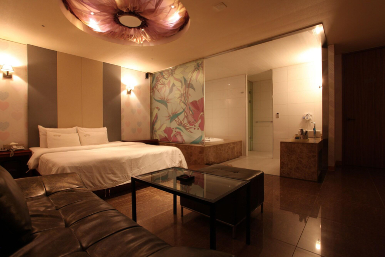 Others 4, Changdong LoneStar Hotel, Dobong