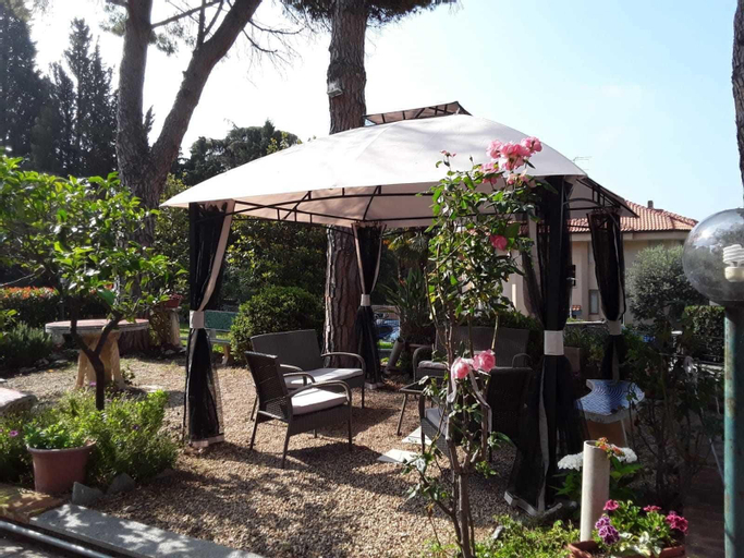 Exterior & Views 1, Albergo Bruna, Savona