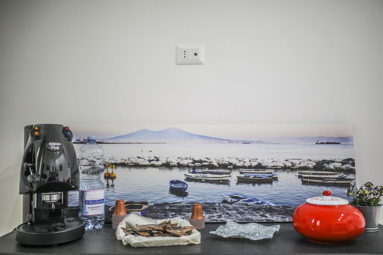 Food & Drinks 5, Borgo Santa Lucia B&B, Napoli