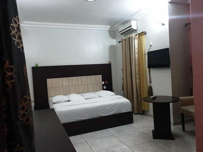 Bedroom 2, Meritz Hotels and Suites, Obio/Akp
