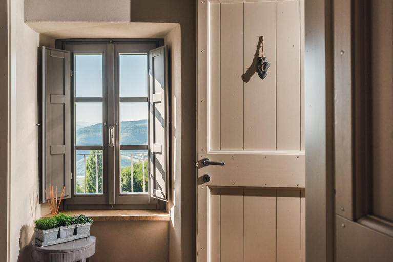 Bathroom 4, Nikis Resort, Perugia
