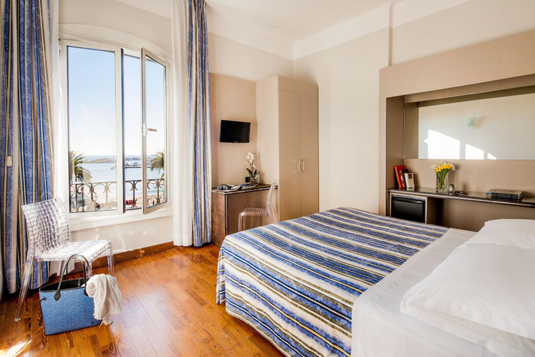 Bedroom 2, SPLENDIDE RIVIERA, Genova