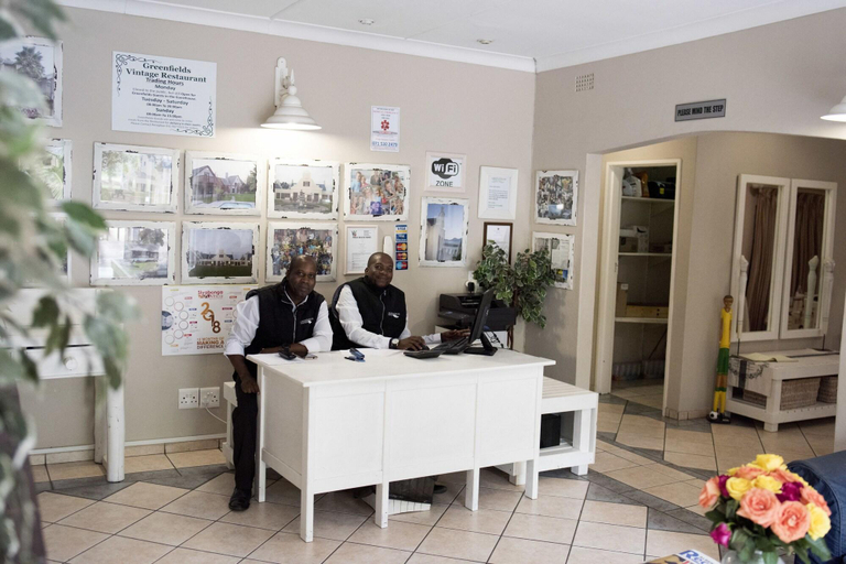 Public Area 4, Greenfields Guest House, Ekurhuleni