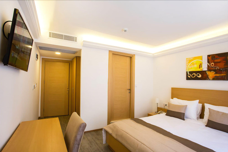 Bedroom 3, MB City Hotel, Konak