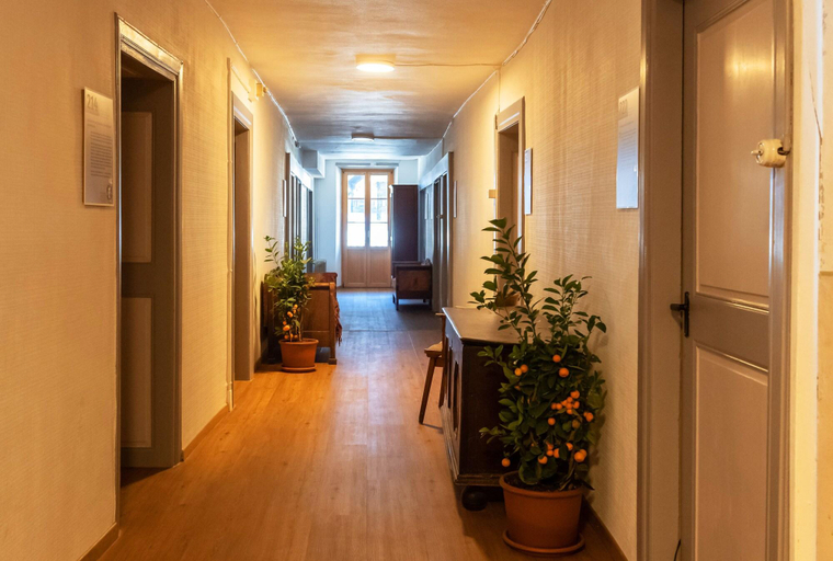 Public Area 2, Hotel du Glacier, Goms