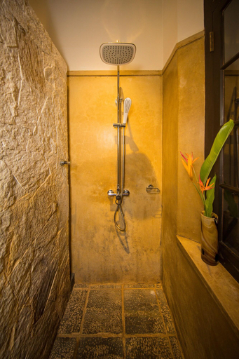 Public Area 3, Sergeant House, Habaraduwa