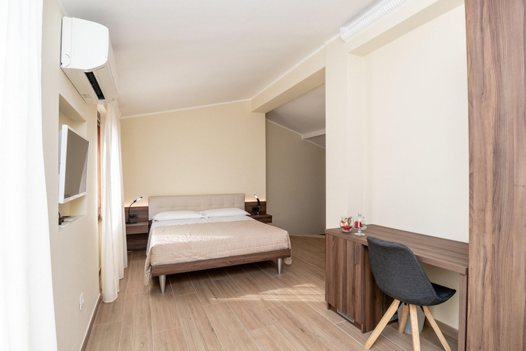 Bedroom 3, Scaligerorooms, Verona