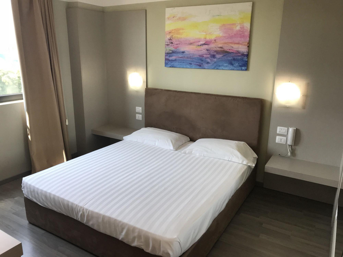Bedroom 3, Hotel Motel Più, Cremona
