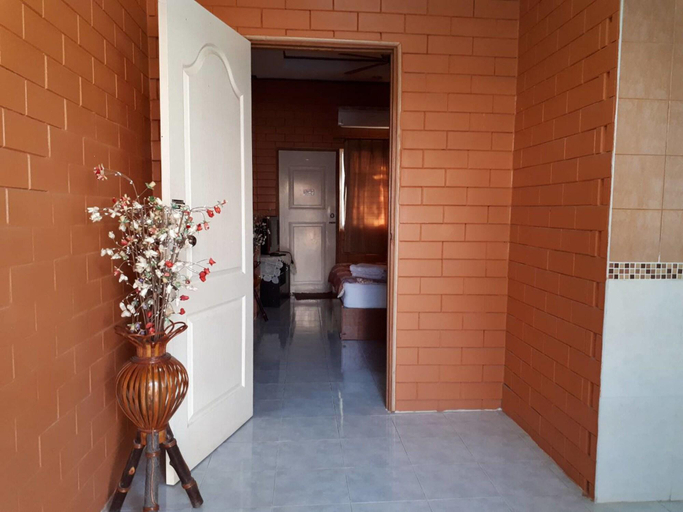 Public Area 2, Chainam Resort, Chalermphrakiet
