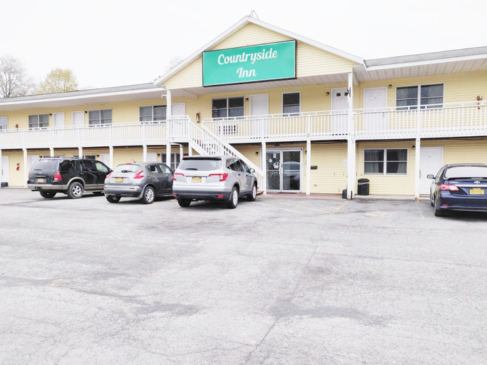 Public Area 1, Countryside Inn, Schoharie