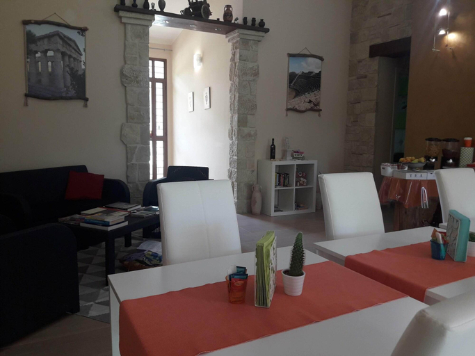 Public Area, La Suite di Segesta, Trapani