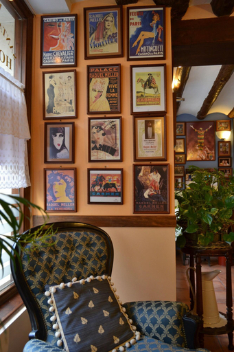 Public Area, Hostal Santa Agueda, Zaragoza