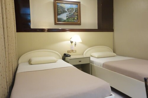 Hotel Canelsa, Tacloban City