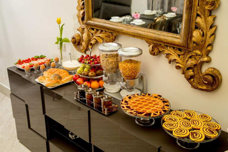 Food & Drinks 5, GCF LUXURY SUITES, Guest House, Rome