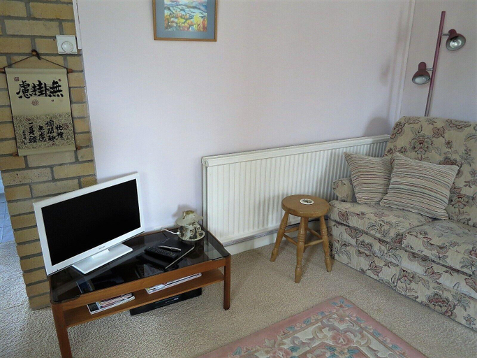 Public Area 2, Cae y Rhedyn Annexe, Powys