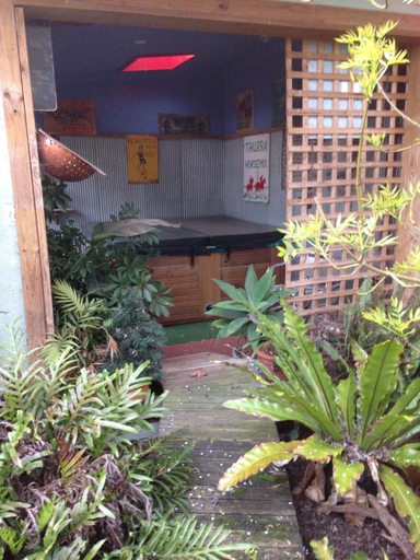 Others 5, Butler House, Colac-Otway - North