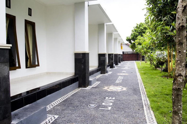 Exterior & Views 3, LaGriya Guest House, Denpasar