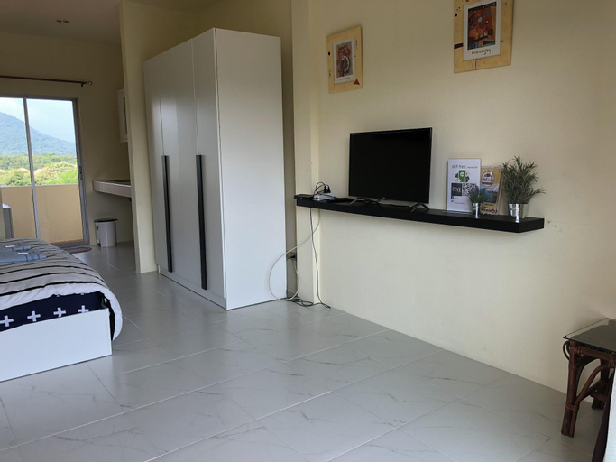 RoomQuest One Bangsaray, Sattahip