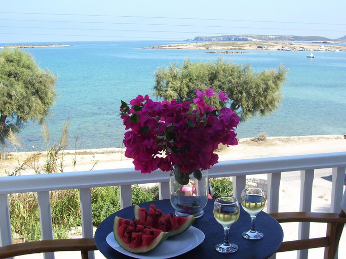 Bedroom 2, Roussos Beach Hotel, South Aegean