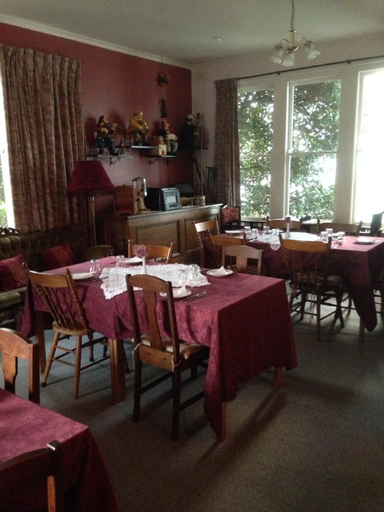 Food & Drinks, Butler House, Colac-Otway - North