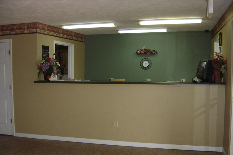 Public Area 2, Homegate Inn, Winston