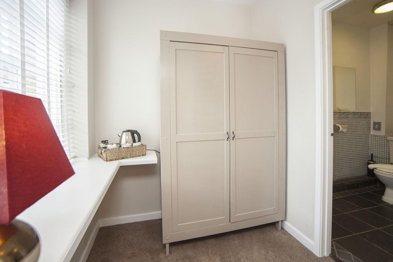 Bathroom 4, The Conigre, Wiltshire