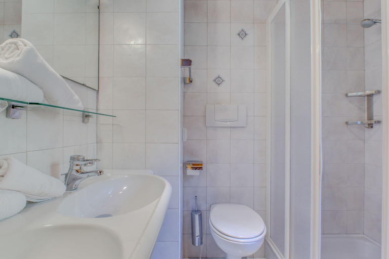 Bathroom 5, Niedermair Nature Retreat, Bolzano
