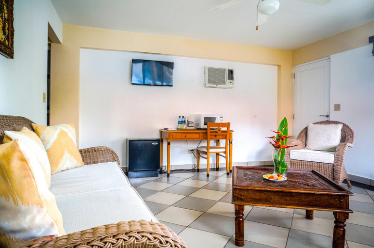 Bedroom 3, Las Olas Beach Resort, Alanje