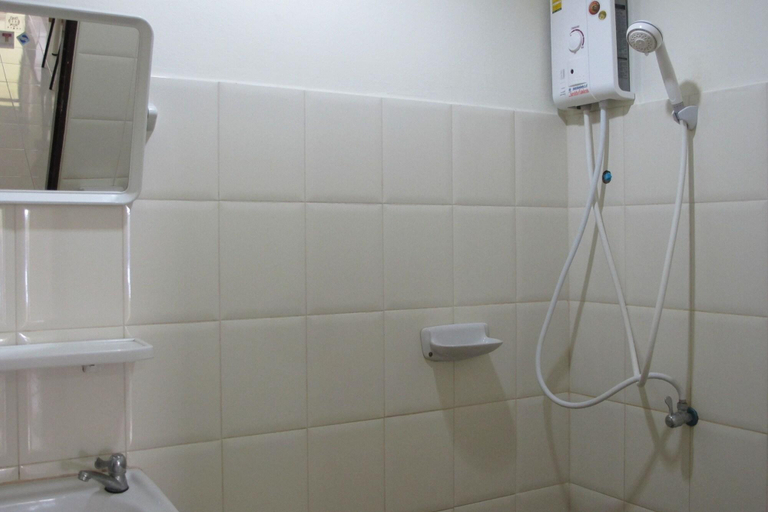 Bathroom 5, Boonya Place, Muang Chon Buri