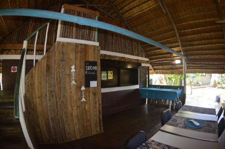 Public Area 3, Triton Dive Lodge, Umkhanyakude