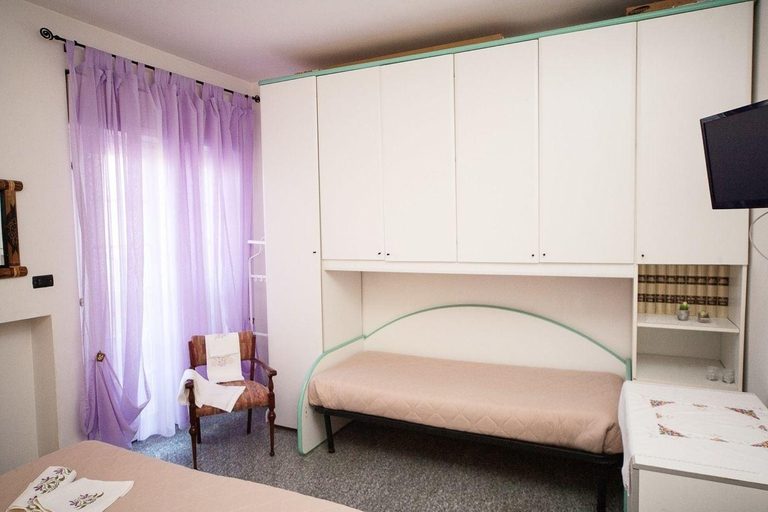 Bedroom 2, Bed & Breakfast Magna Grecia, Taranto