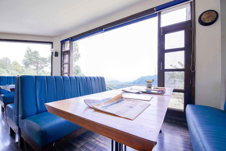 Public Area 3, WoodSmoke resort & Spa, Shimla