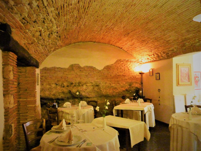 Food & Drinks 5, Hotel La Rocca, Terni