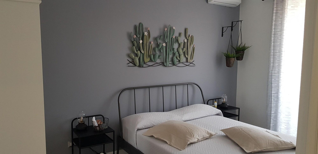 Bedroom 1, Little Rose Guest House, Rome