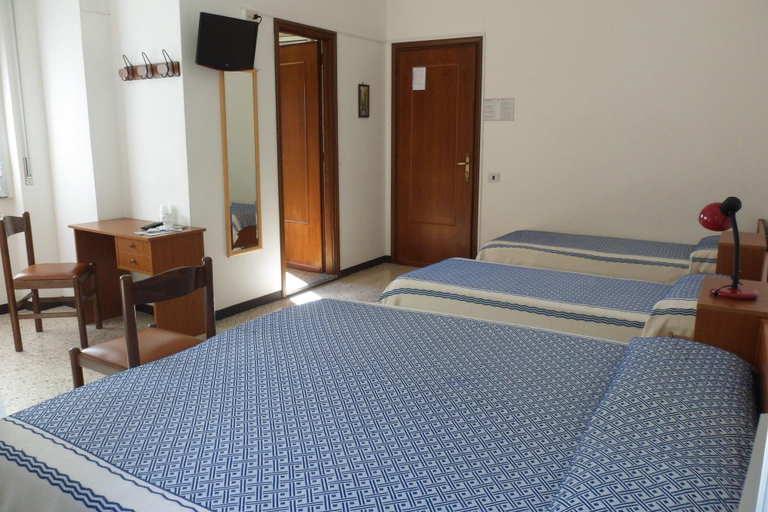 Bedroom 4, Albergo Ristorante Regina, Verbano-Cusio-Ossola