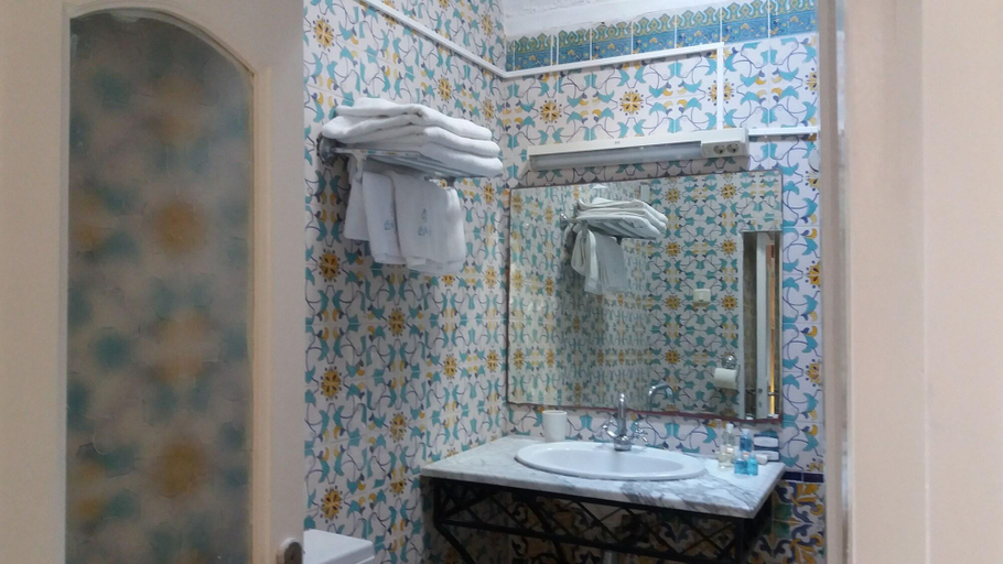 Bathroom 4, Hotel Bou Fares, Carthage