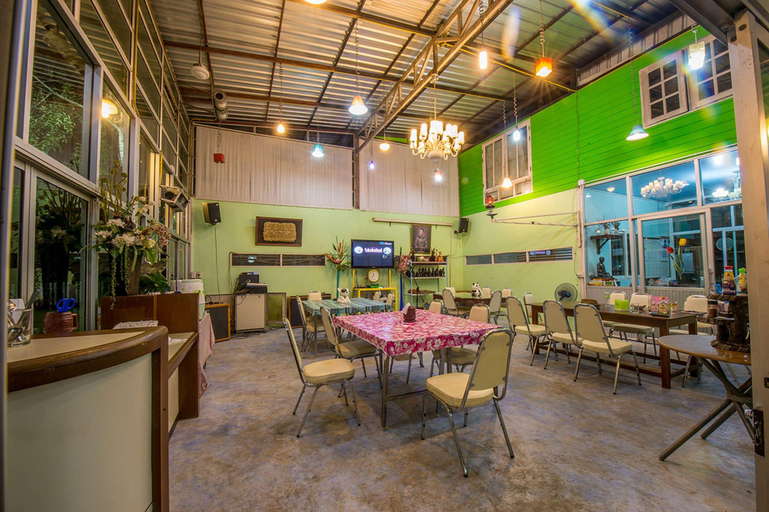 Food & Drinks 5, Poomvarin Resort, Muang Nakhon Nayok