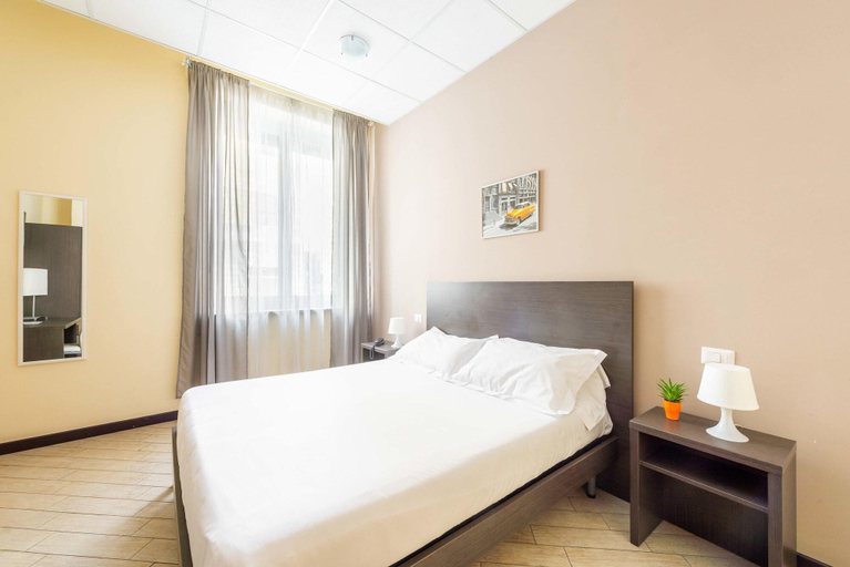 Bedroom 2, Hotel Central Lodge, Rome