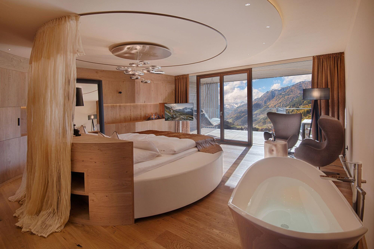 Bathroom 5, Amonti Wellnessresort, Bolzano