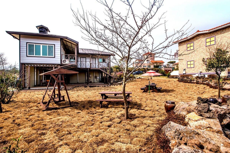 Exterior & Views 2, Jeju Myung House, Seogwipo
