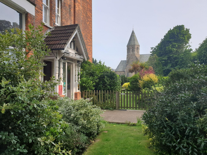 Exterior & Views 2, The Wycliffe Guest House, Kent