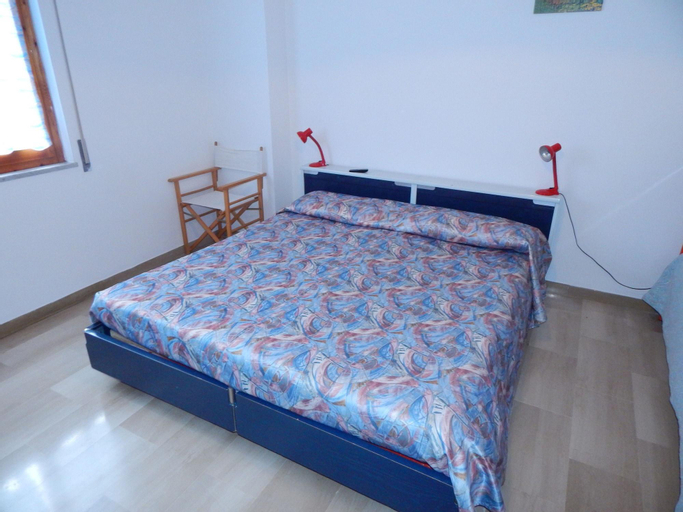 Bedroom 3, Albergo Bruna, Savona