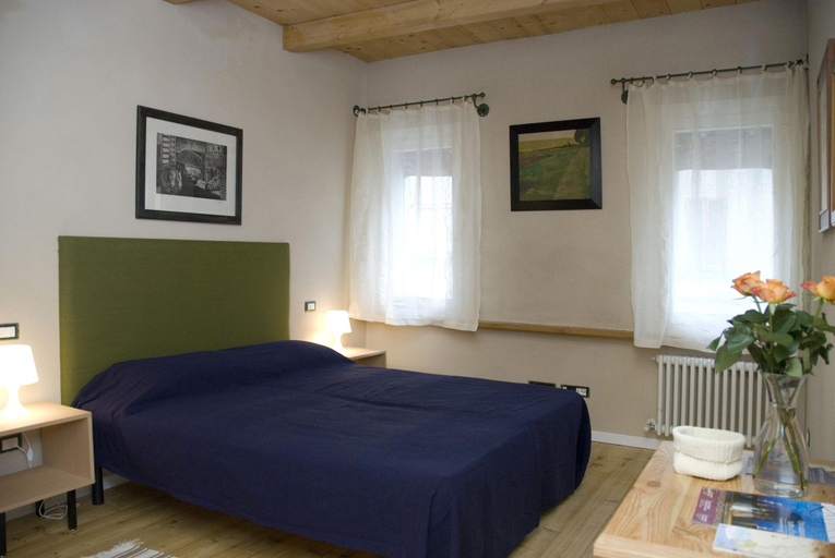 Bedroom 4, AFFITTACAMERE IL CERCHIO, Ravenna