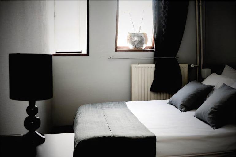 Bedroom 2, Slukefter Kro, Haderslev